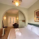 Omiros Apartament
